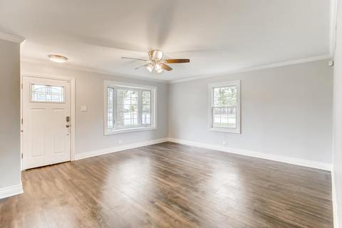 14301 Keating Ave, Midlothian, IL 60445 photo 3