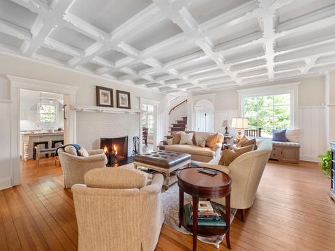 819 Golf Ln, Wheaton, IL 60189 photo 7