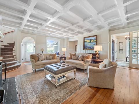 819 Golf Ln, Wheaton, IL 60189 photo 6
