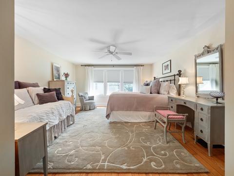 819 Golf Ln, Wheaton, IL 60189 photo 22