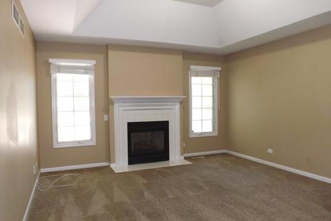 1368 Cranbrook Cir, Aurora, IL 60504 photo 9