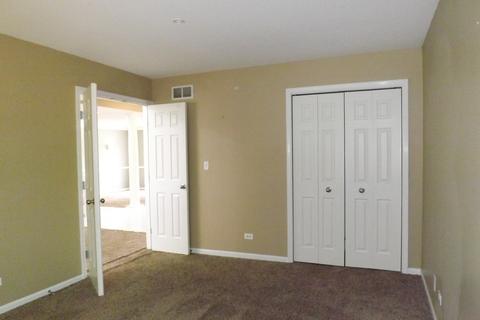 1368 Cranbrook Cir, Aurora, IL 60504 photo 13