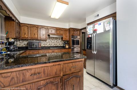 6709 Sheffield Ln, Willowbrook, IL 60527 photo 24