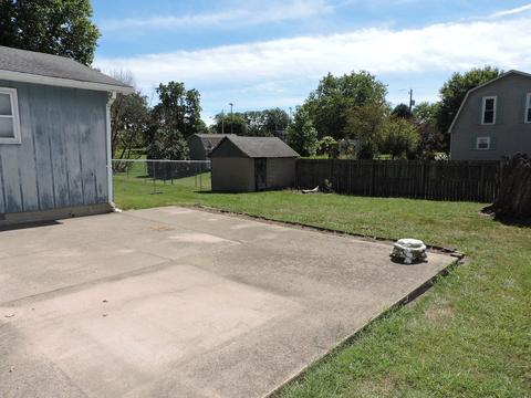 304 E 8th St, Georgetown, IL 61846 photo 3