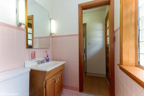 1350 Hawthorne Cir, Kankakee, IL 60901 photo 9