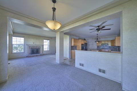 1264 Bradley Cir, Elgin, IL 60120 photo 6