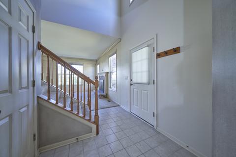 1264 Bradley Cir, Elgin, IL 60120 photo 12