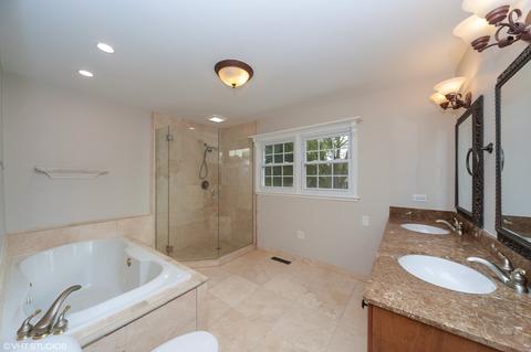 176 Mockingbird Ln, Wheeling, IL 60090 photo 13