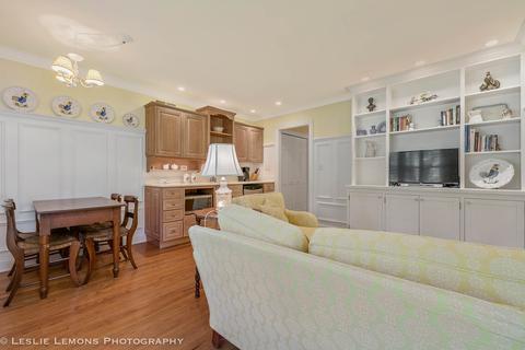 1535 E Forest Ave, Wheaton, IL 60187 photo 25