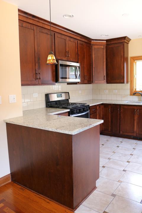 7795 S 78th Ct, Bridgeview, IL 60455 photo 11