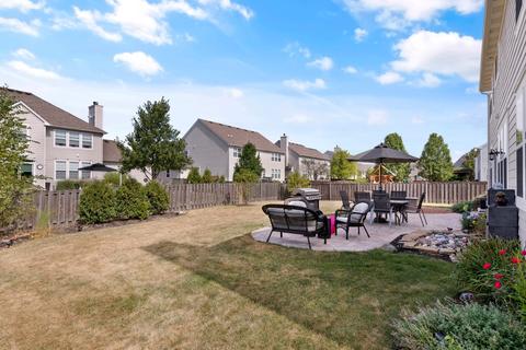 318 Shadow Hill Dr, Elgin, IL 60124 photo 29