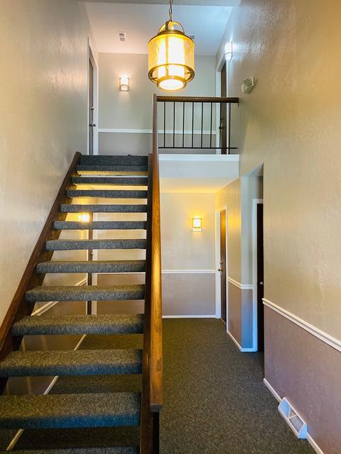 573 Greystone Ln #D2, Wheeling, IL 60090 photo 2