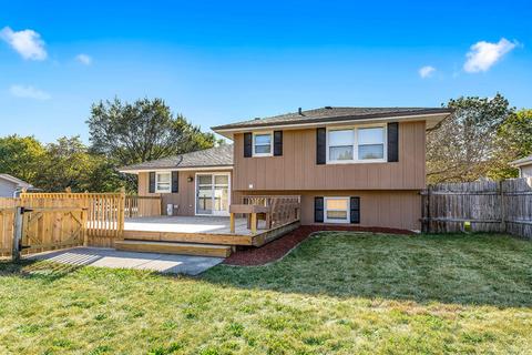 1071 Emerald Dr, Aurora, IL 60506 photo 27