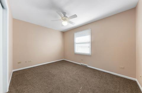 1071 Emerald Dr, Aurora, IL 60506 photo 16