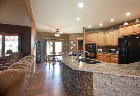 2540 E Girot Ln E, Diamond, IL 60416 photo 9