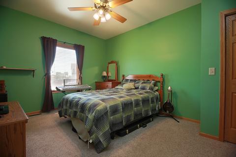 2540 E Girot Ln E, Diamond, IL 60416 photo 17