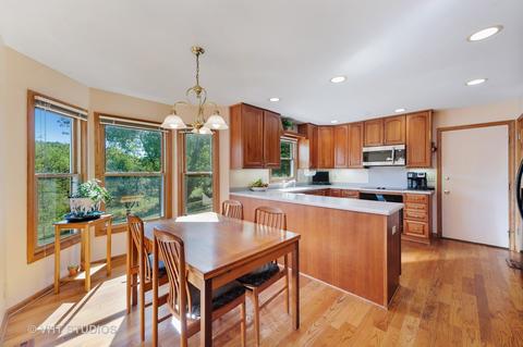 1202 Surrey Ct, Algonquin, IL 60102 photo 6