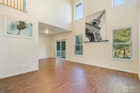 977 Oak Ridge Blvd, Elgin, IL 60120 photo 3