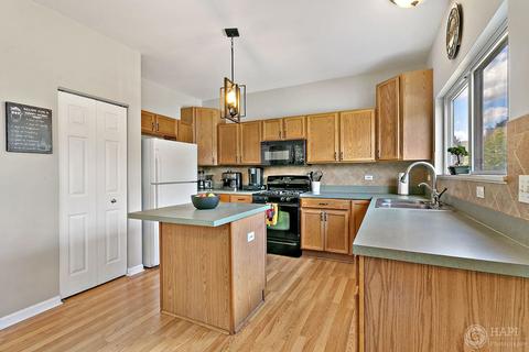 2118 Graue Mill Ct, Mchenry, IL 60050 photo 7