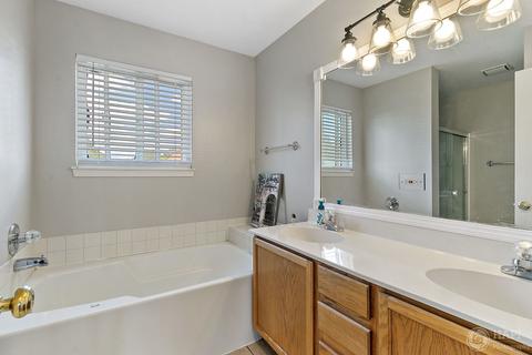 2118 Graue Mill Ct, Mchenry, IL 60050 photo 14
