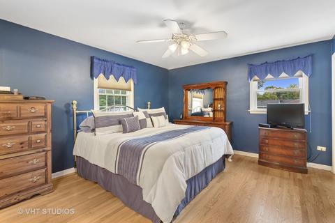 146 E Monroe St, Elmhurst, IL 60126 photo 13