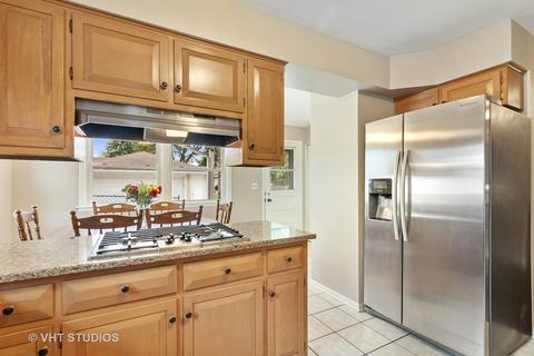 146 E Monroe St, Elmhurst, IL 60126 photo 9