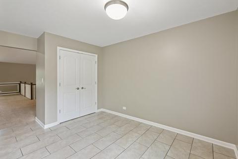 12217 Leona Dr, Plainfield, IL 60585 photo 8