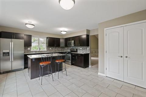 12217 Leona Dr, Plainfield, IL 60585 photo 9