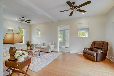 1000 Hill Ave, Elgin, IL 60120 photo 5