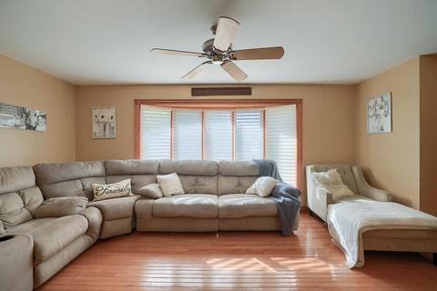 112 W Van Buren St, Philo, IL 61864 photo 10