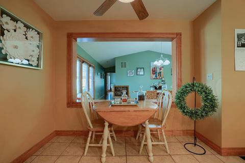 112 W Van Buren St, Philo, IL 61864 photo 16