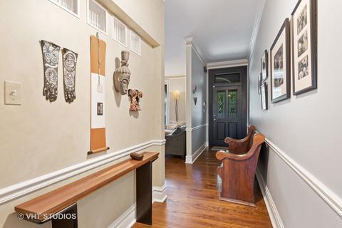 1209 Maple Ave, Evanston, IL 60202 photo 3