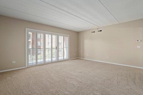 650 S River Rd #404, Des Plaines, IL 60016 photo 6