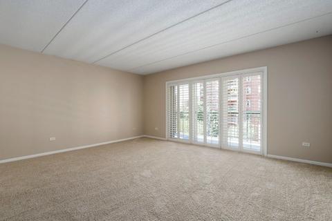 650 S River Rd #404, Des Plaines, IL 60016 photo 8