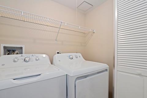 650 S River Rd #404, Des Plaines, IL 60016 photo 23