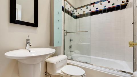 38 E Schiller St, Chicago, IL 60610 photo 22