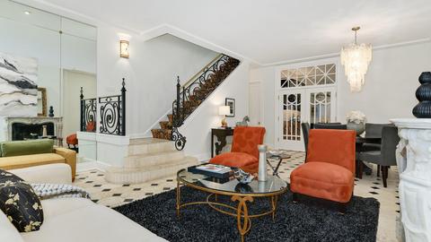 38 E Schiller St, Chicago, IL 60610 photo 5