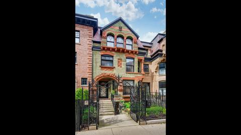 38 E Schiller St, Chicago, IL 60610 photo 1