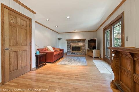 1517 E Bailey Rd, Naperville, IL 60565 photo 12