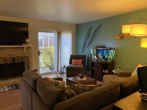 1248 Reading Ct, Wheaton, IL 60189 photo 3