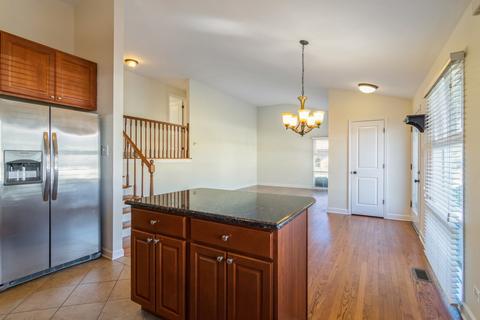 237 Forestway Dr, Northbrook, IL 60062 photo 4