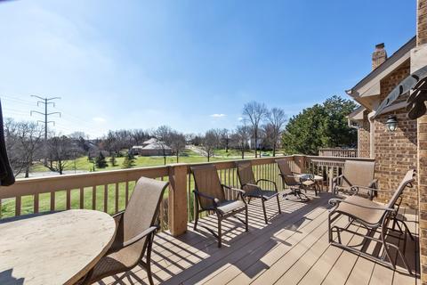 63 Pine Tree Ln, Burr Ridge, IL 60527 photo 18