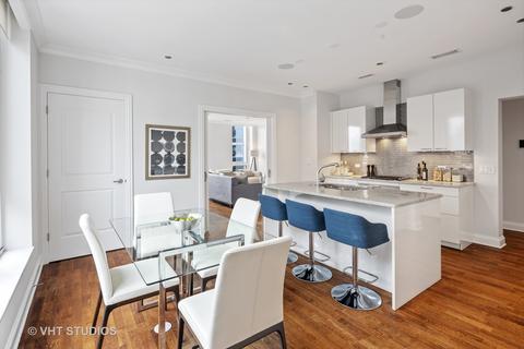 10 E Delaware Pl #31D, Chicago, IL 60611 photo 7