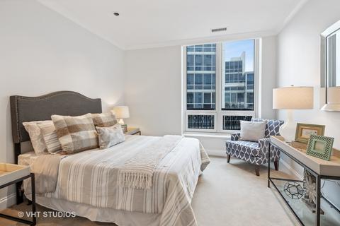 10 E Delaware Pl #31D, Chicago, IL 60611 photo 14