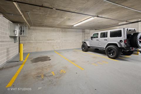 10 E Delaware Pl #31D, Chicago, IL 60611 photo 25