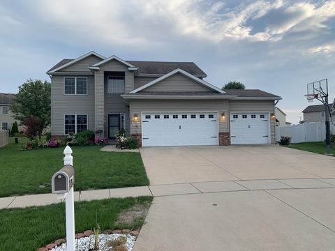 3153 Blue Bird St, Normal, IL 61761 photo 2