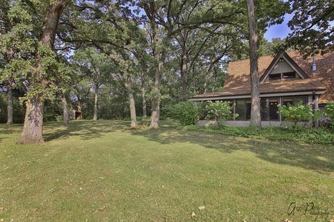 9902 Forest Ln, Union, IL 60180 photo 3