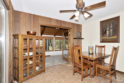 9902 Forest Ln, Union, IL 60180 photo 11