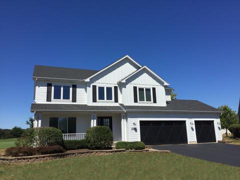 2560 Pinehurst Dr, Aurora, IL 60506 photo 1