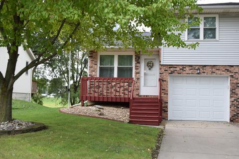 1414 Challis Dr, Bloomington, IL 61704 photo 1